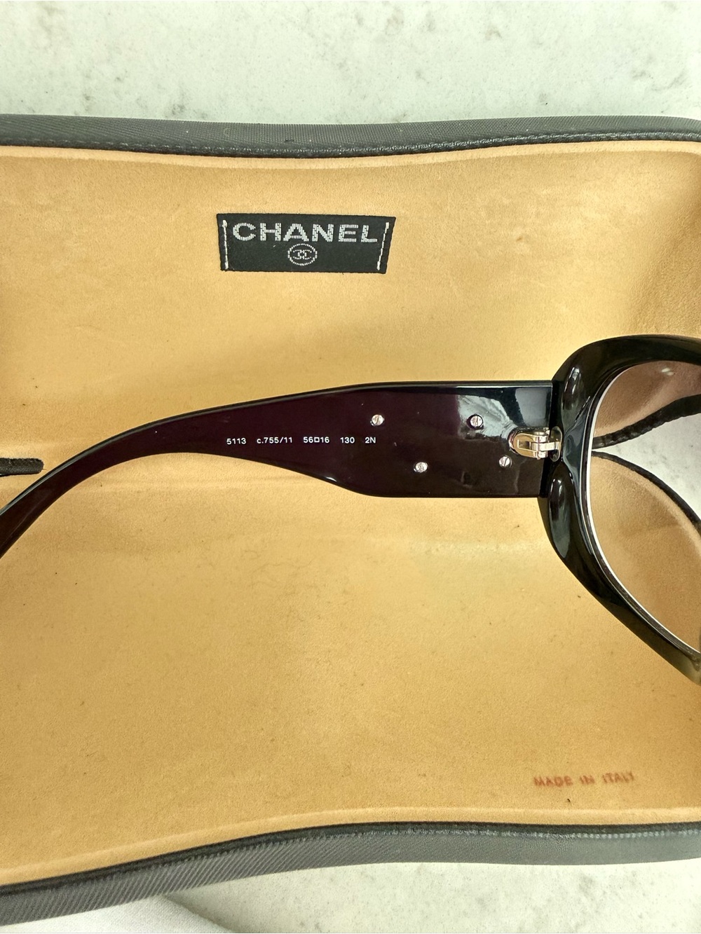 CHANEL Black Sunglasses with White Trim Oversized Oval Frames - Picture 7 of 7